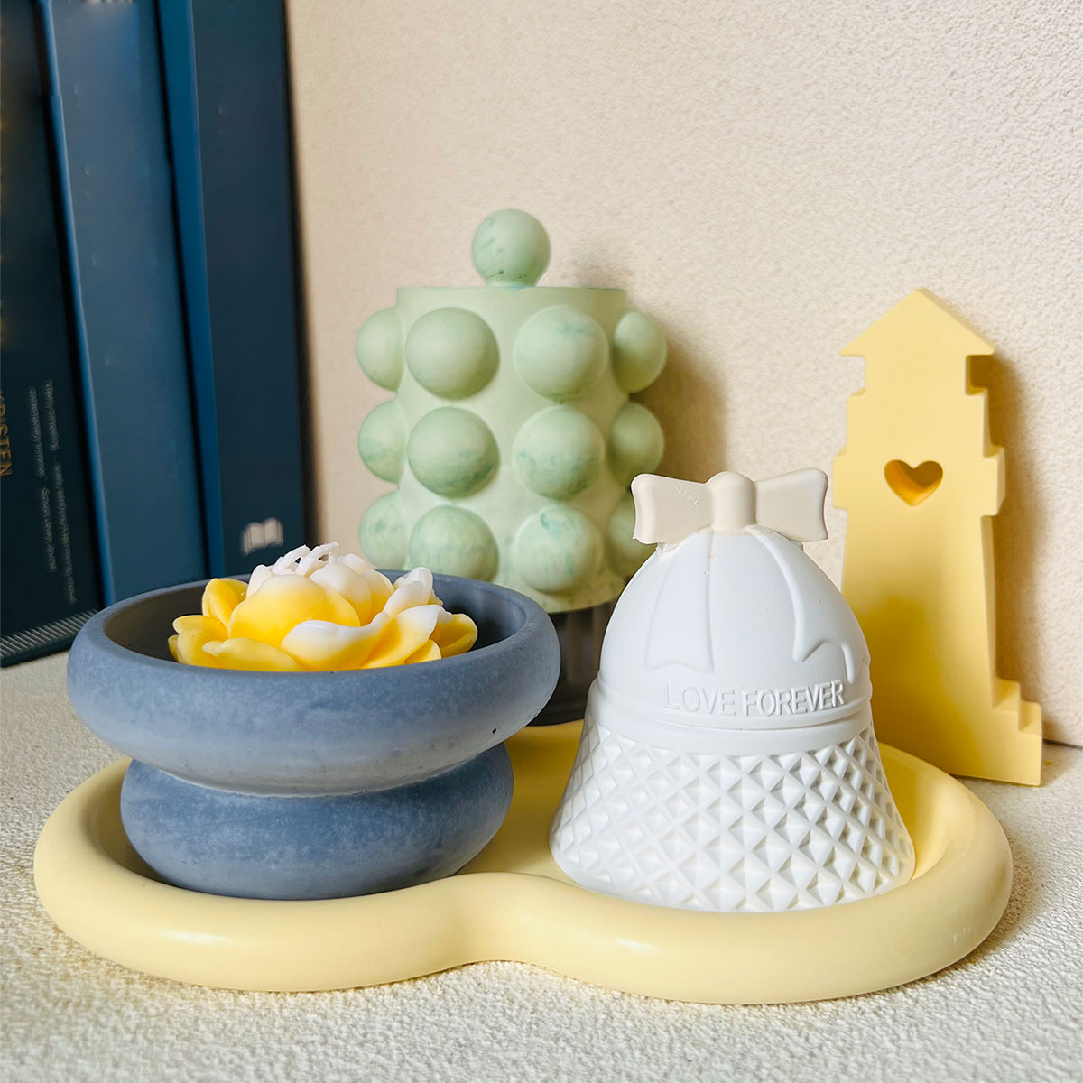 Donut Mold Silicone - キャンドル回転コンクリート金型、バブルジャー、ドナルアロマテラピー、カップ、カビ、セメント鍋、トレイ、ベル、燭台、プラスター