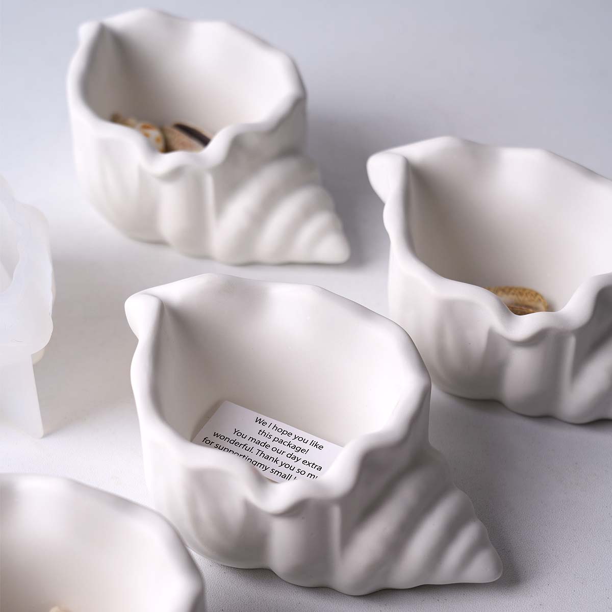 巻貝キャンドルジャーシリコーン型 DIY オーシャンシリーズ - Potsticker Mold のレビューと価格