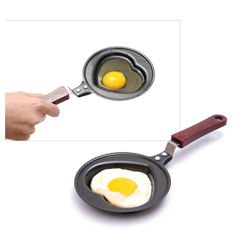 ミニエッグフライキッチン用品朝食ラブパンパンケーキパンハート - Cast Iron Corn のレビューと価格